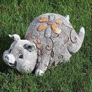 Roman - Pebble Pig - Garden Statue - 12538
